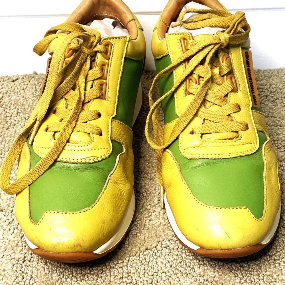 TWO THOUSAND NEVER LEATHER YELLOW GREEN LACE UP SNEAKERS SIZE: 8